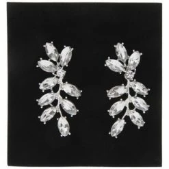 New 🔥 Leaf Rhinestone Drop Earrings 🥰